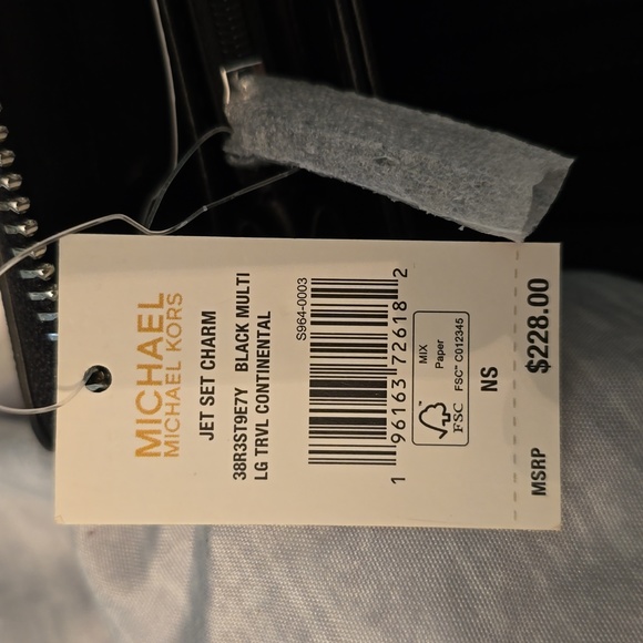 Michael Kors Jet Set Stripe Continental Wallet - Picture 4 of 4